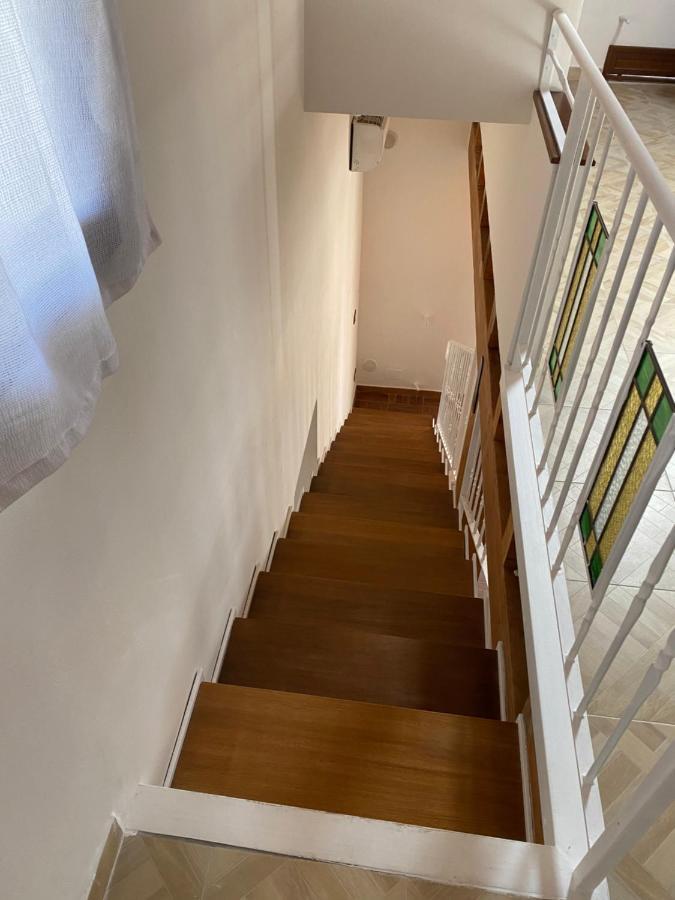 Villa Helios House Palermo Esterno foto